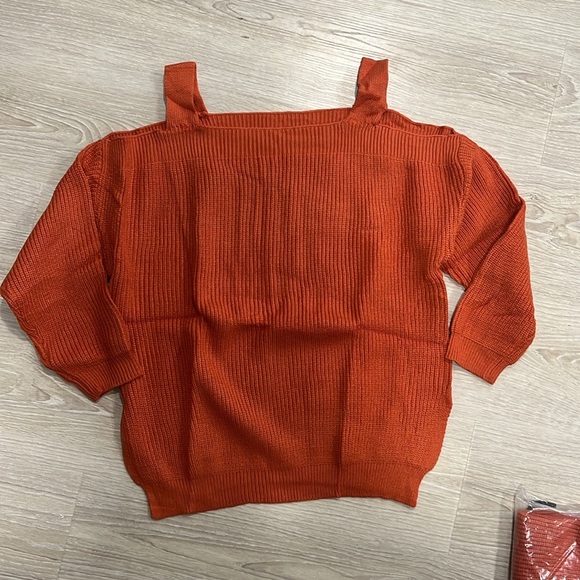 Women's Orange Knit Sweater - Picture 2 of 2